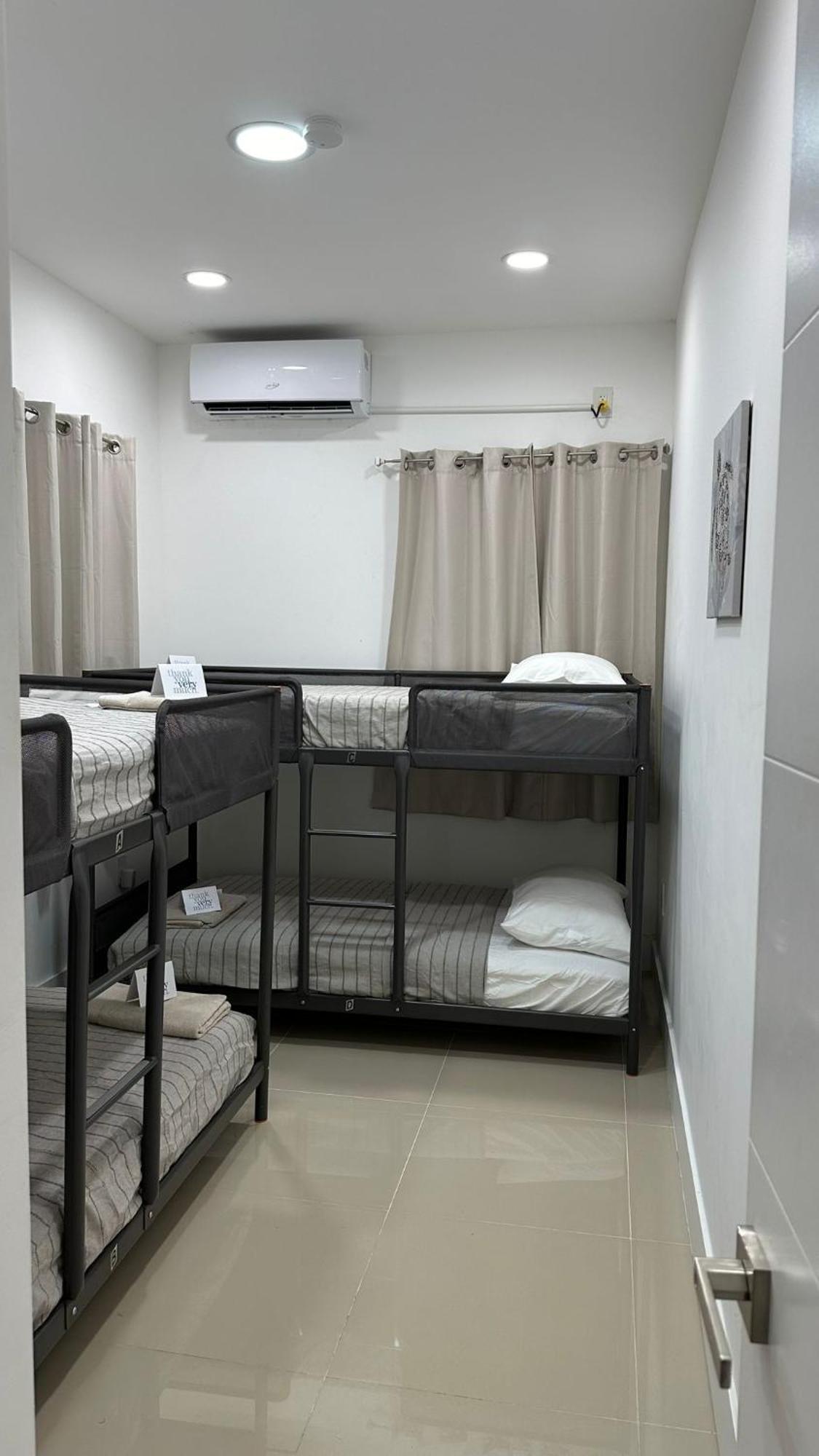 103 Miami Shared Rooms For Men Central Comfortable, Affordable 외부 사진